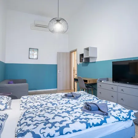 4-bedroom Comfort In The Citycenter F38 *